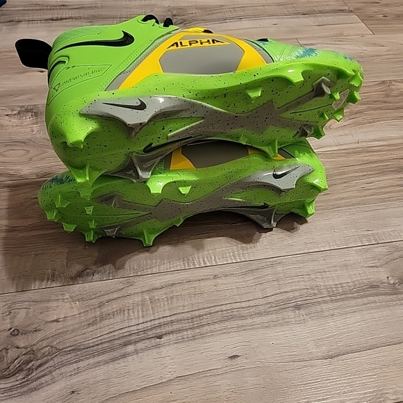 NWOT Nike Alpha Menace Pro 3 Cleats Mens 12 Green‎ Black FB8442-303 main image 5